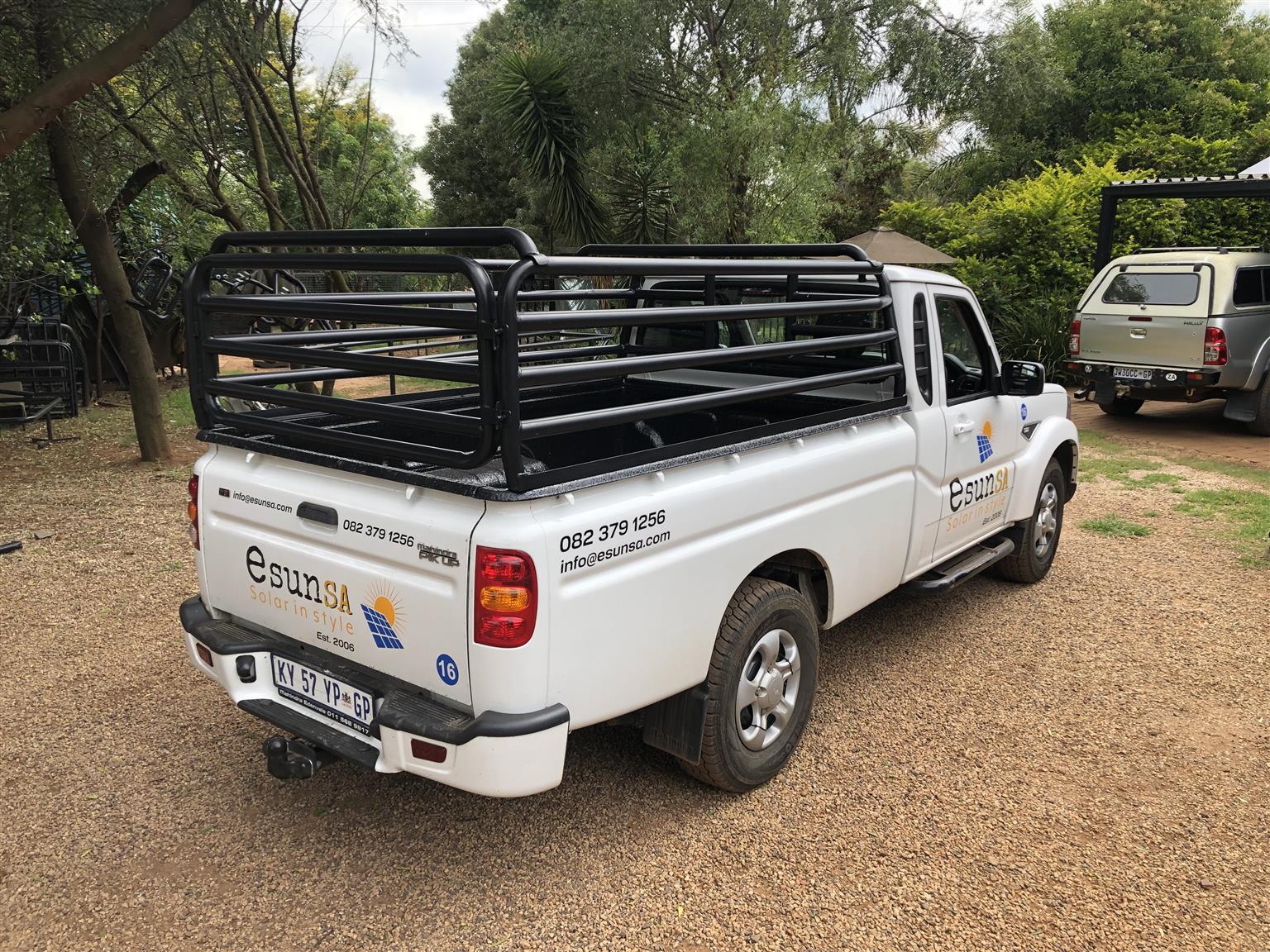 Mahindra cattle rails - Private Seller Mahindra cattle rails - Private Seller