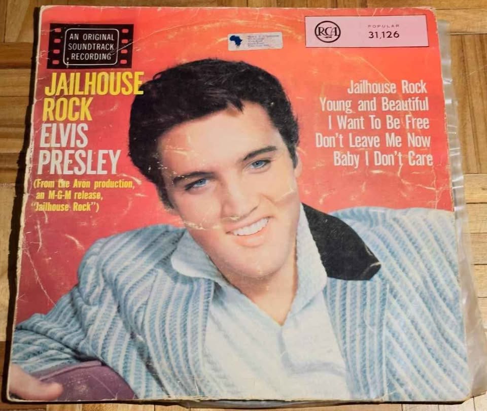 4x Elvis Presley Records