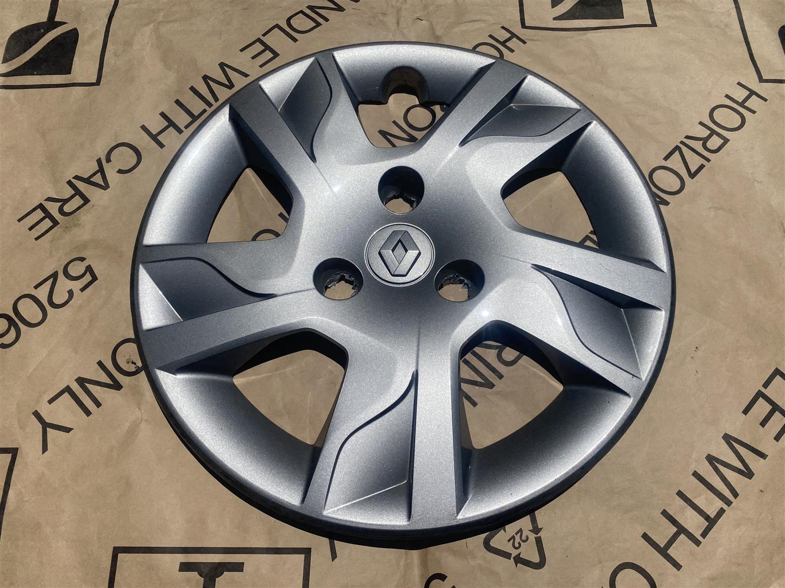 2024 RENAULT KWID WHEEL CAP FOR SALE. IN PRISTINE CONDITION - Private Seller