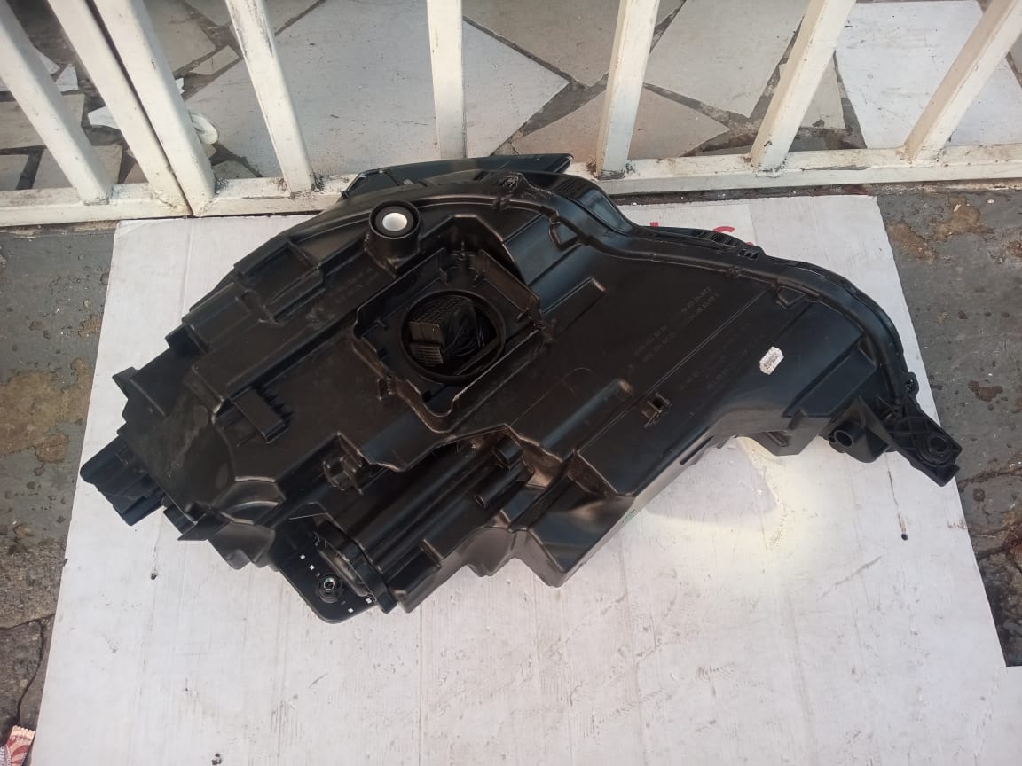 2022-2024 AUDI A3 RIGHT SIDE HEADLIGHT FOR SALE - Private Seller 2022-2024 AUDI A3 RIGHT SIDE HEADLIGHT FOR SALE - Private Seller