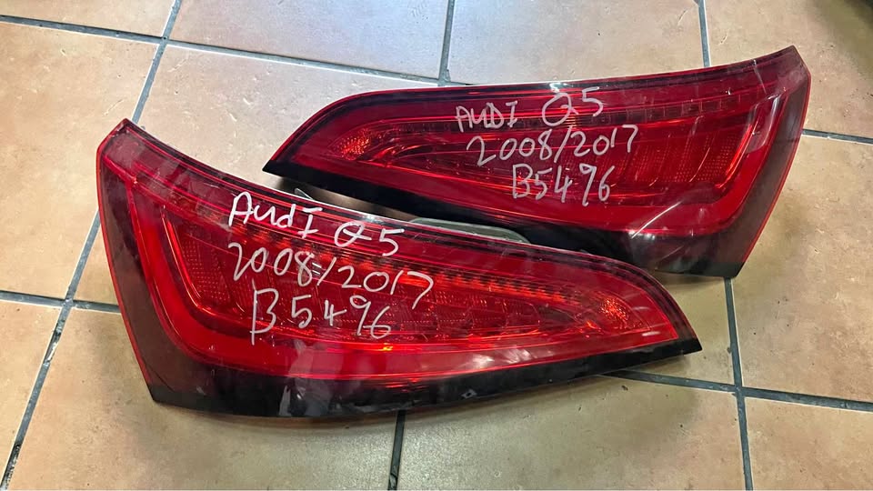 Audi Q5 LED TAILLIGHTS - Private Seller Audi Q5 LED TAILLIGHTS - Private Seller
