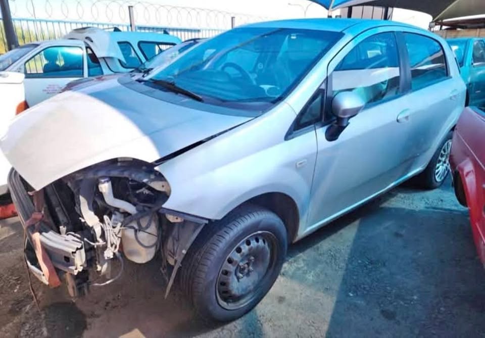 Fiat Punto 1.4 Stripping for Parts - Private Seller Fiat Punto 1.4 Stripping for Parts - Private Seller
