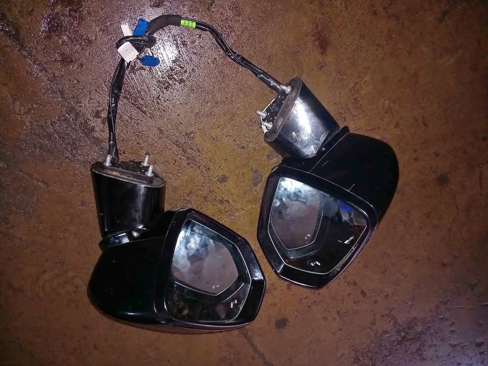 Haval H6 GT new shape both side mirrors electric with camera - Private Seller Haval H6 GT new shape both side mirrors electric with camera - Private Seller