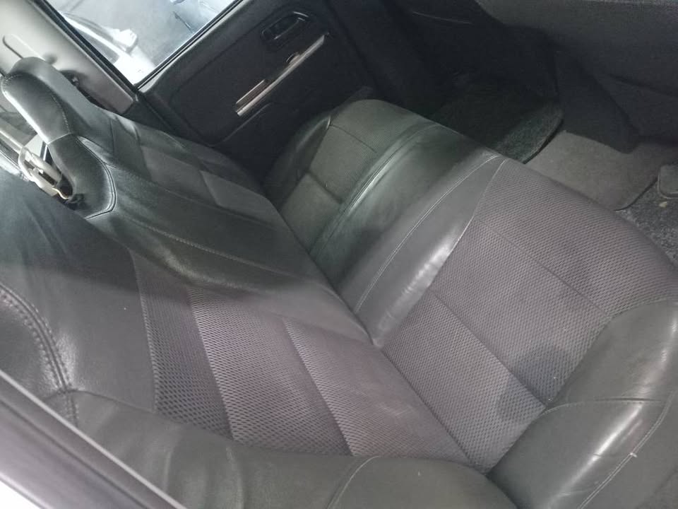 2012 Isuzu KB300 LX Double-Cab 4x2 White, Manual, Sparekey, service book 123000km