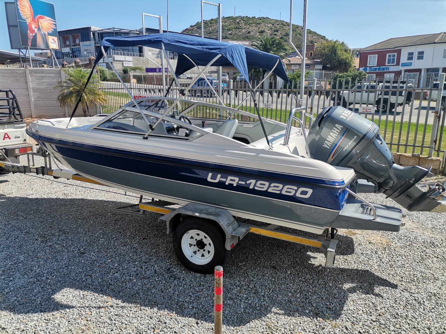 '09 Panache 1750lx with 4-Stroke 115hp Yamaha