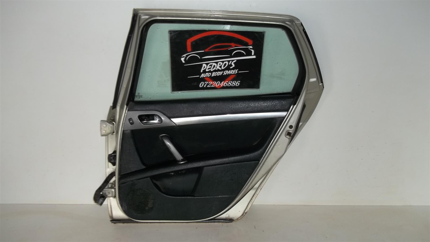 Peugeot 407 (Right) passenger door - Private Seller Peugeot 407 (Right) passenger door - Private Seller