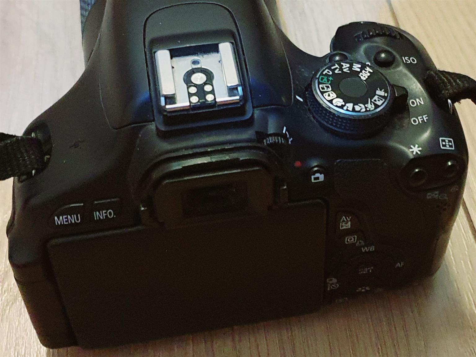 Bargain Canon EOS 600D Camera with Zoom lens Photo&Video function Build in Flash