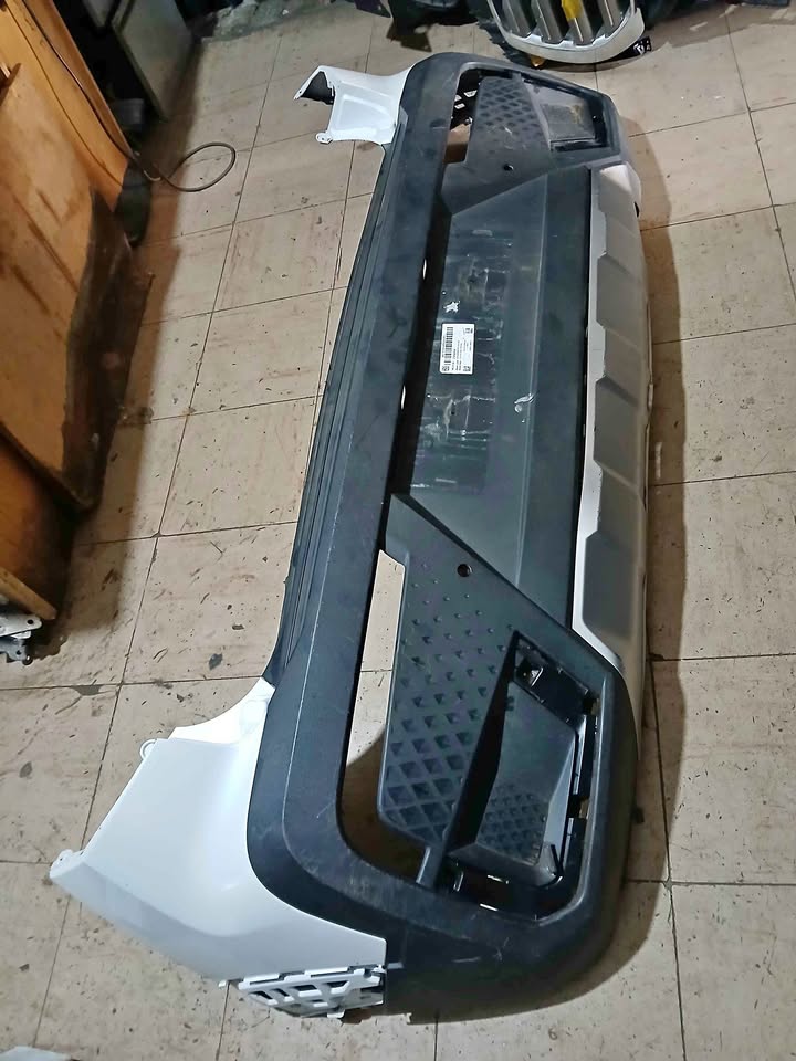 Mahindra xuv 3xo back bumper - Private Seller Mahindra xuv 3xo back bumper - Private Seller