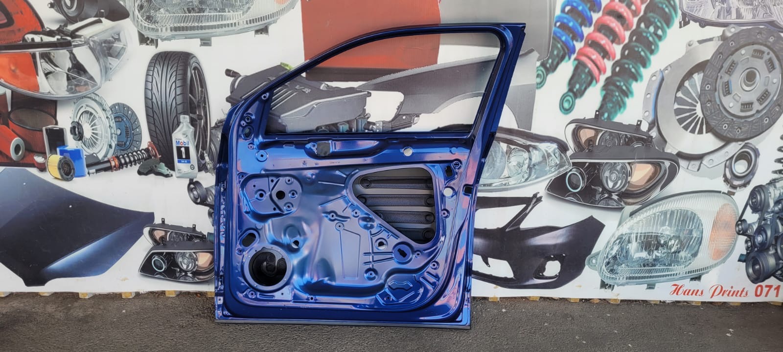 2023 VW T-CROSS RIGHT FRONT DOOR FOR SALE. IN EXCELLENT CONDITION - Private Seller 2023 VW T-CROSS RIGHT FRONT DOOR FOR SALE. IN EXCELLENT CONDITION - Private Seller