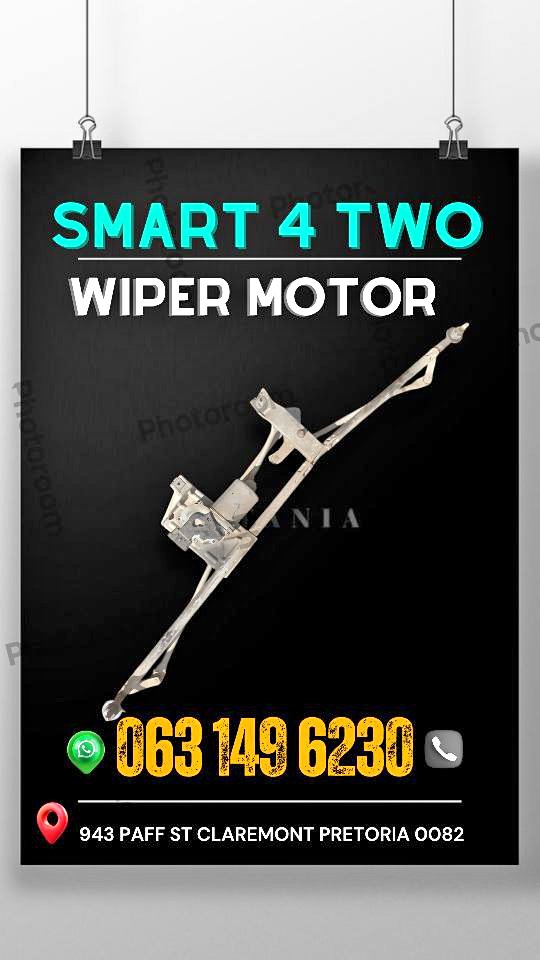 Smart 4 two wiper motor Call or WhatsApp me - Private Seller