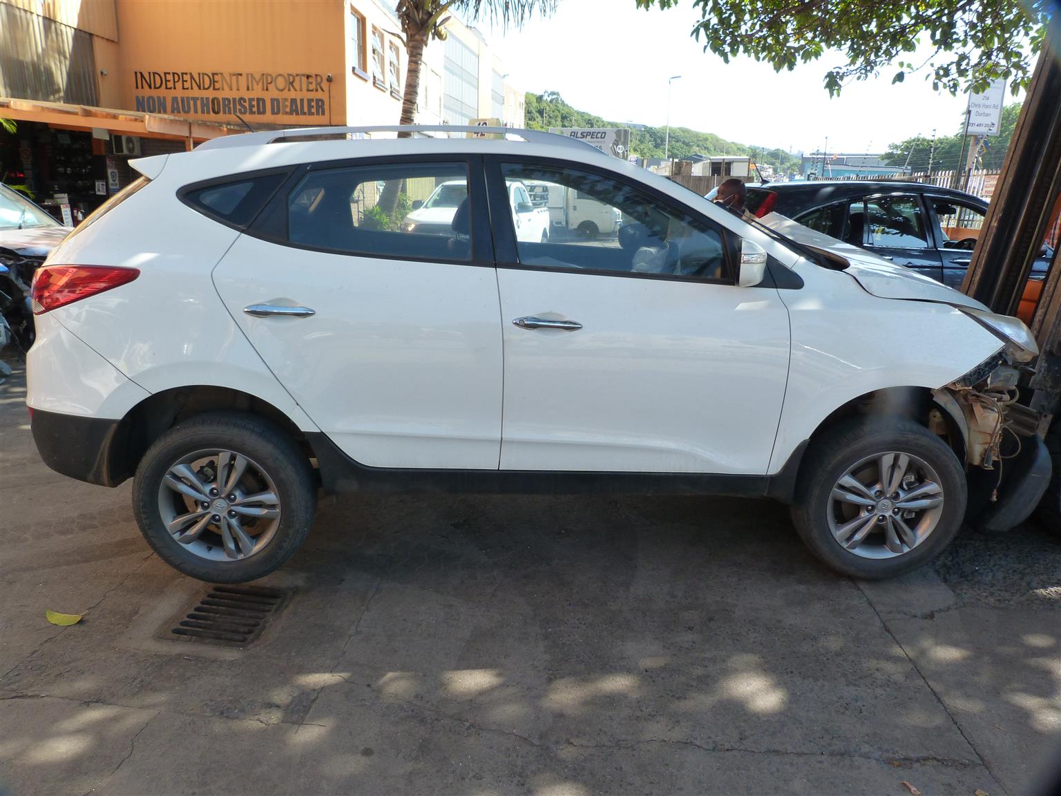 Hyundai IX35 2.0 Petrol AT - 2011 - Private Seller Hyundai IX35 2.0 Petrol AT - 2011 - Private Seller