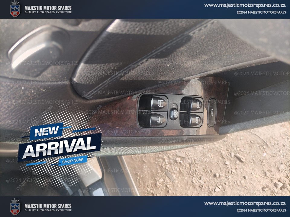 2005 mercedes c350 window switch for sale (w203) - Private Seller