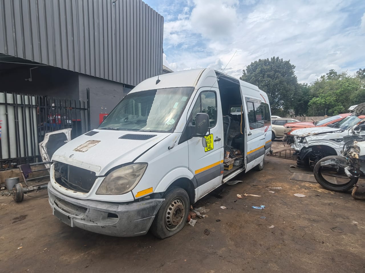 2012 Mercedes Benz Sprinter 4x2 Stripping for Spares