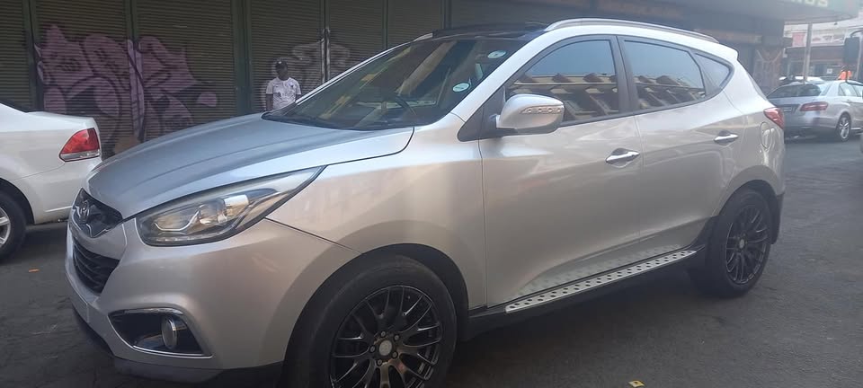 2017 HYUNDAI ix35 2.0 AUTOMATIC TRANSMISSION, SILVER COLOUR, 89000KMS, ACCIDENT FREE,