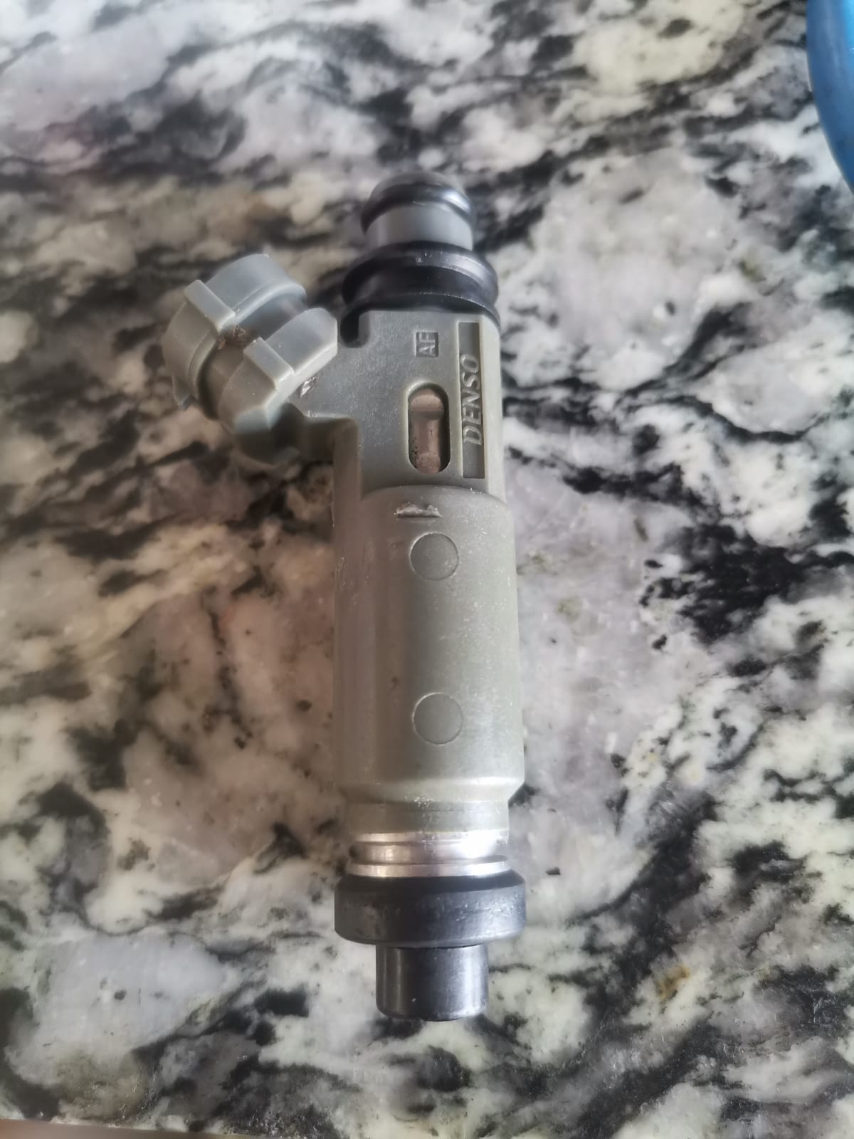 OEM Denso Fuel Injector for 1997 98-2003 Mazda Protege 1.5L 1.6L I4 195500-3110 - Private Seller OEM Denso Fuel Injector for 1997 98-2003 Mazda Protege 1.5L 1.6L I4 195500-3110 - Private Seller