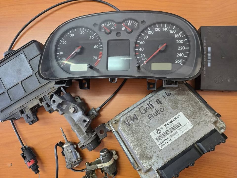 2003 Volkswagen Golf 4 1.6 Auto Lockset For Sale - Private Seller 2003 Volkswagen Golf 4 1.6 Auto Lockset For Sale - Private Seller