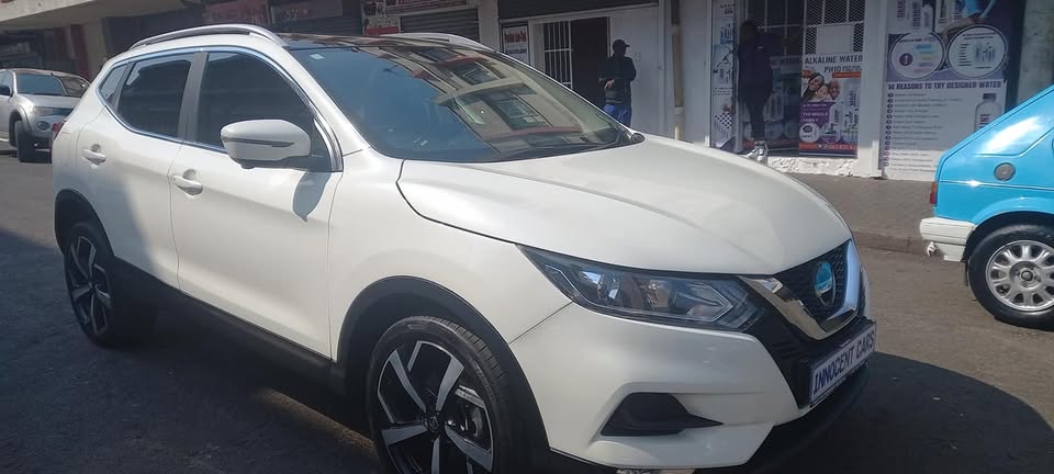 2021 NISSAN QUASHQAI 1.2T PETROL, AUTOMATIC TRANSMISSION, WHITE COLOUR, 61000KM