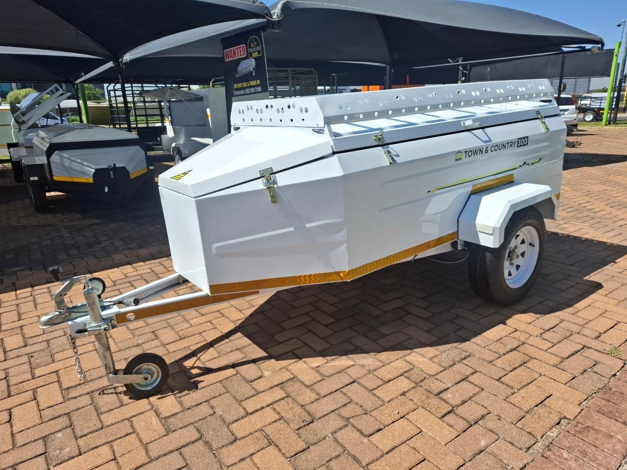 Campmaster Town & Country 300 7 Foot - Private Seller Campmaster Town & Country 300 7 Foot - Private Seller