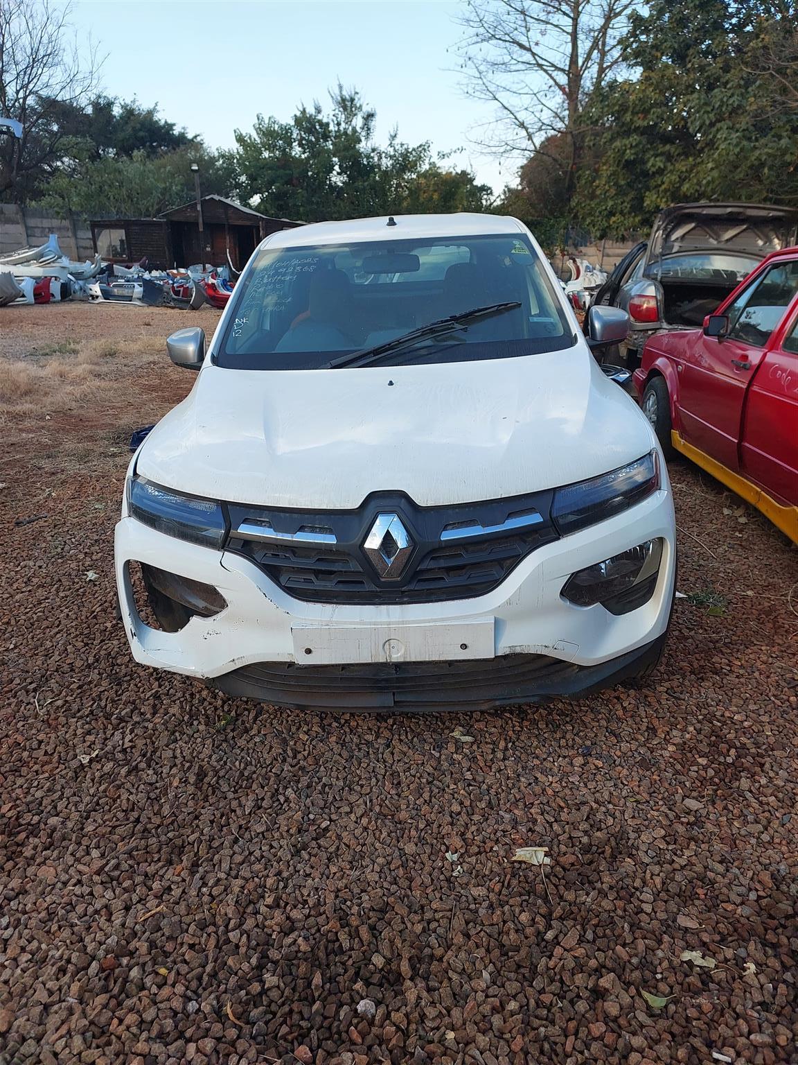 2022 Renault Kwid Stripping for Parts - Private Seller 2022 Renault Kwid Stripping for Parts - Private Seller