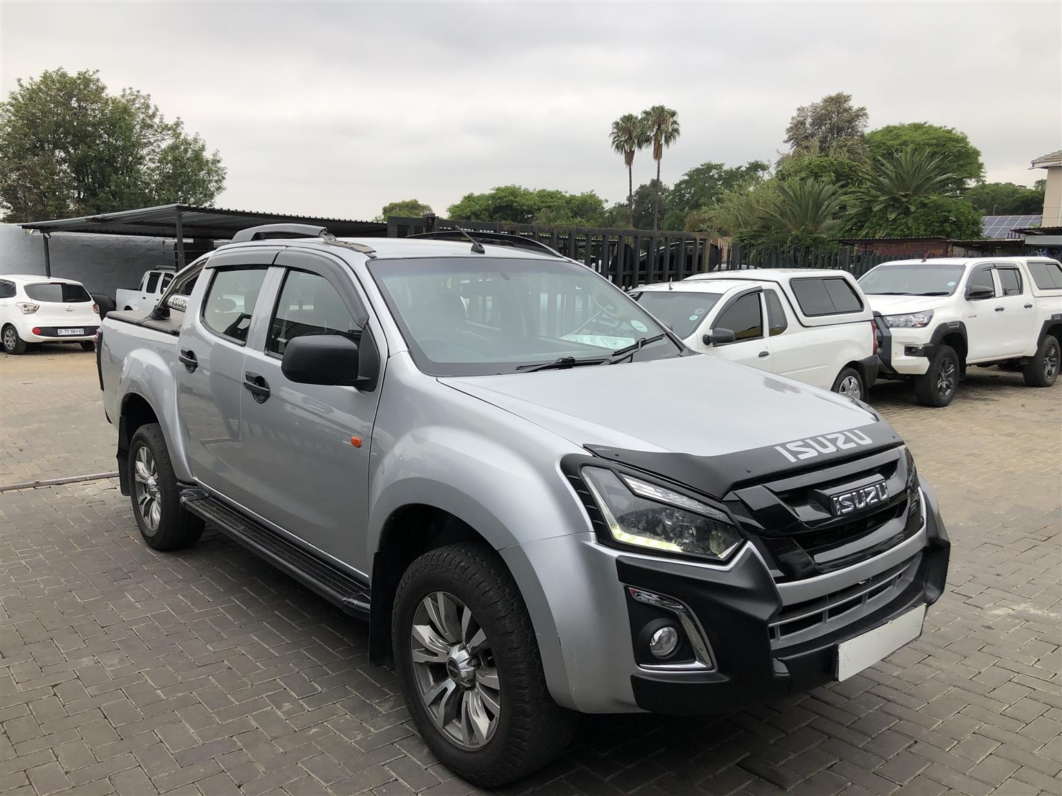 Used 2020 Isuzu KB 250D-Teq double cab X-Rider - Private Seller Used 2020 Isuzu KB 250D-Teq double cab X-Rider - Private Seller