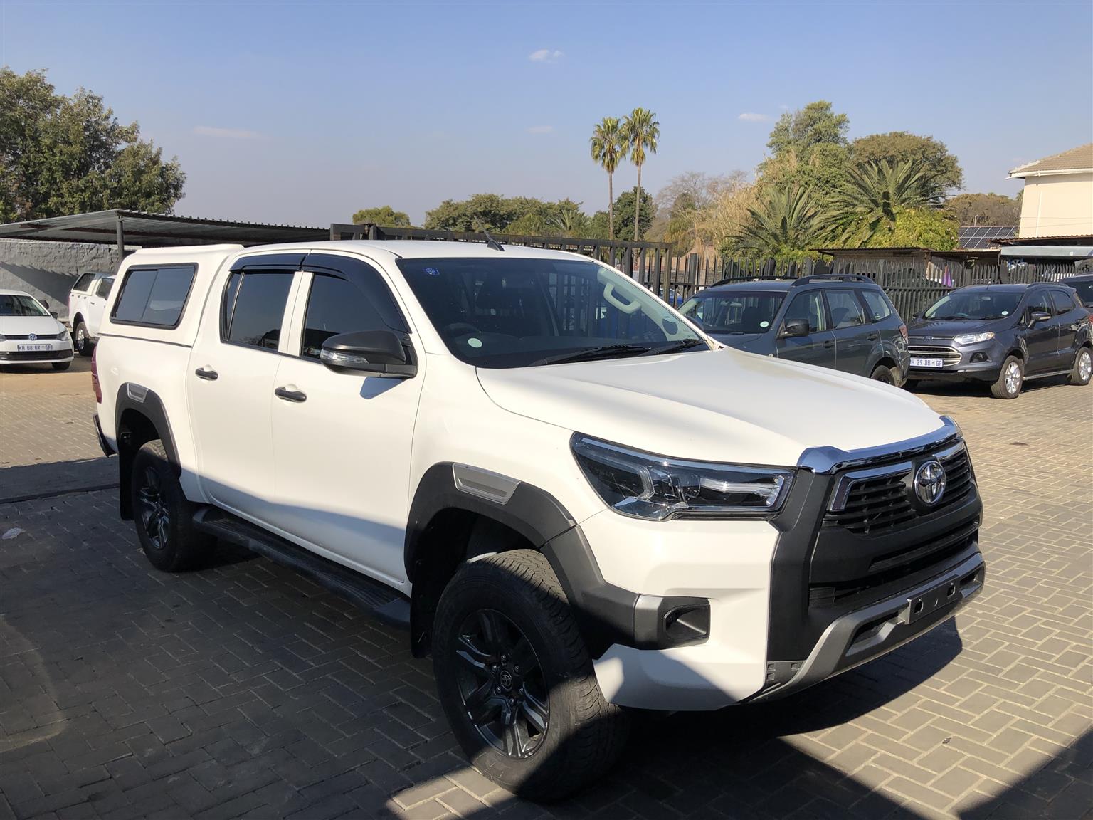 Used 2023 Toyota Hilux 2.4GD-6 double cab 4x4 Raider manual - Private Seller Used 2023 Toyota Hilux 2.4GD-6 double cab 4x4 Raider manual - Private Seller