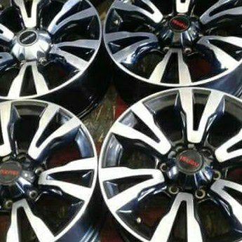 Isuzu silver and black Isuzu silver and black