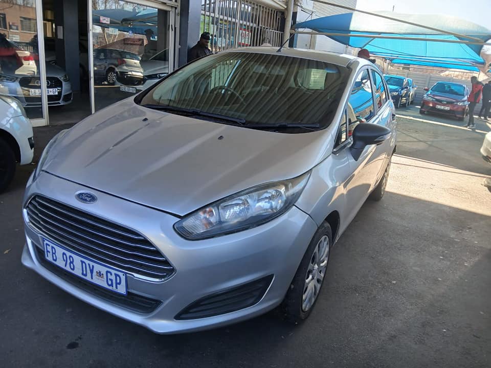 2016 FORD FIESTA 1.4 HATCHBACK MANUAL