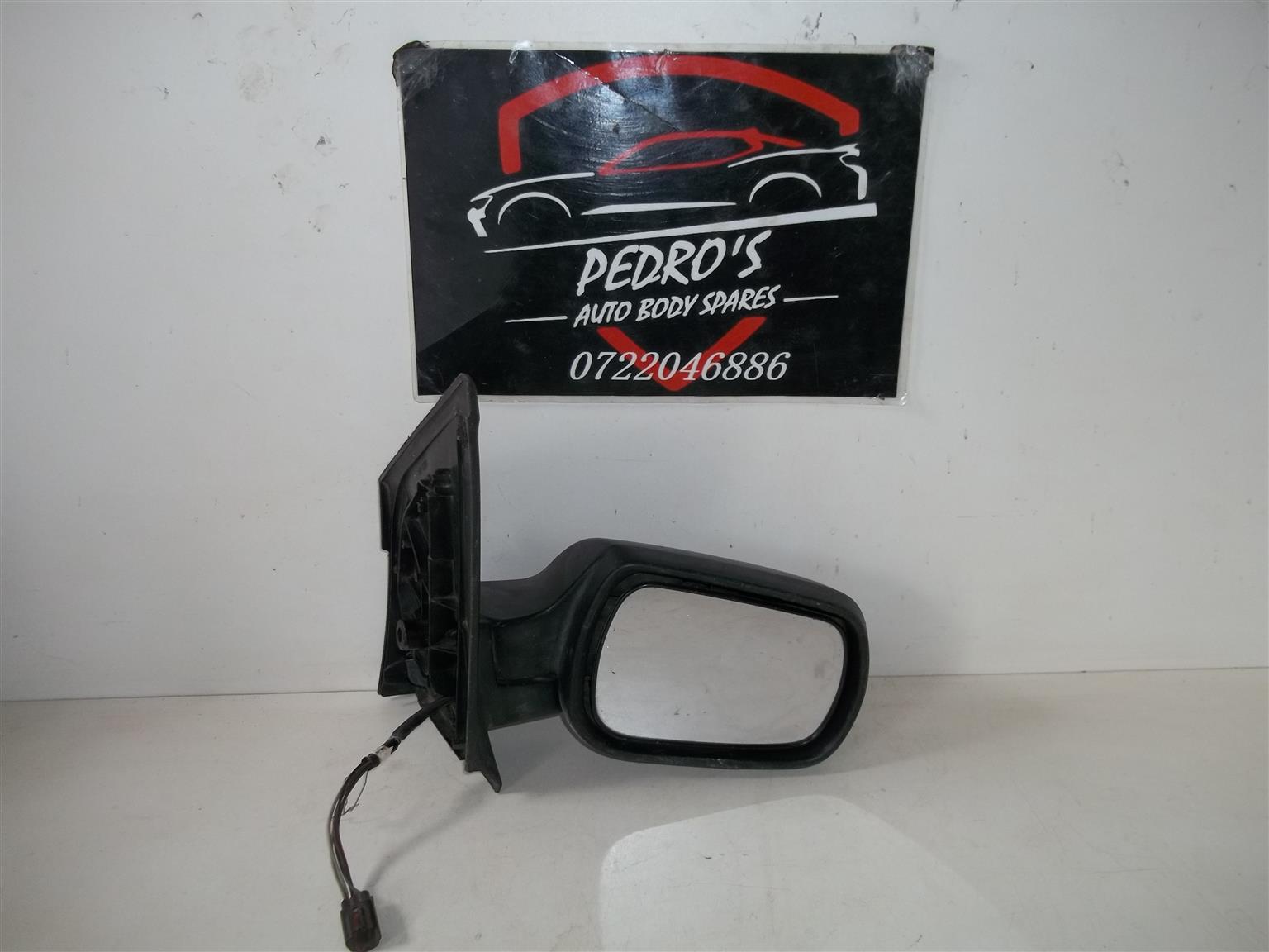 Ford Fiesta '09-'12 right mirror (Electric) - Private Seller Ford Fiesta '09-'12 right mirror (Electric) - Private Seller