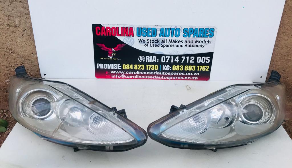Ford Fiesta left and right halogen headlights - Private Seller Ford Fiesta left and right halogen headlights - Private Seller