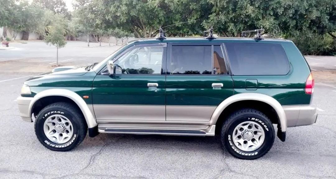 Used 2000 Mitsubishi Pajero Sport 2.5DI-D 4x4 - Private Seller Used 2000 Mitsubishi Pajero Sport 2.5DI-D 4x4 - Private Seller