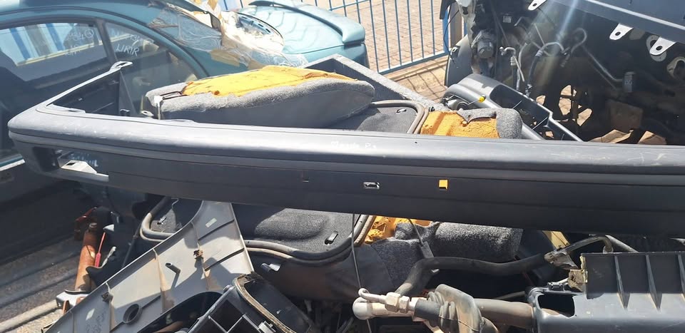 Mazda 323 front bumper - Private Seller Mazda 323 front bumper - Private Seller