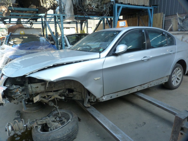 STRIPPING BMW 320i Exclusive E90 AT - 2008 - Private Seller STRIPPING BMW 320i Exclusive E90 AT - 2008 - Private Seller