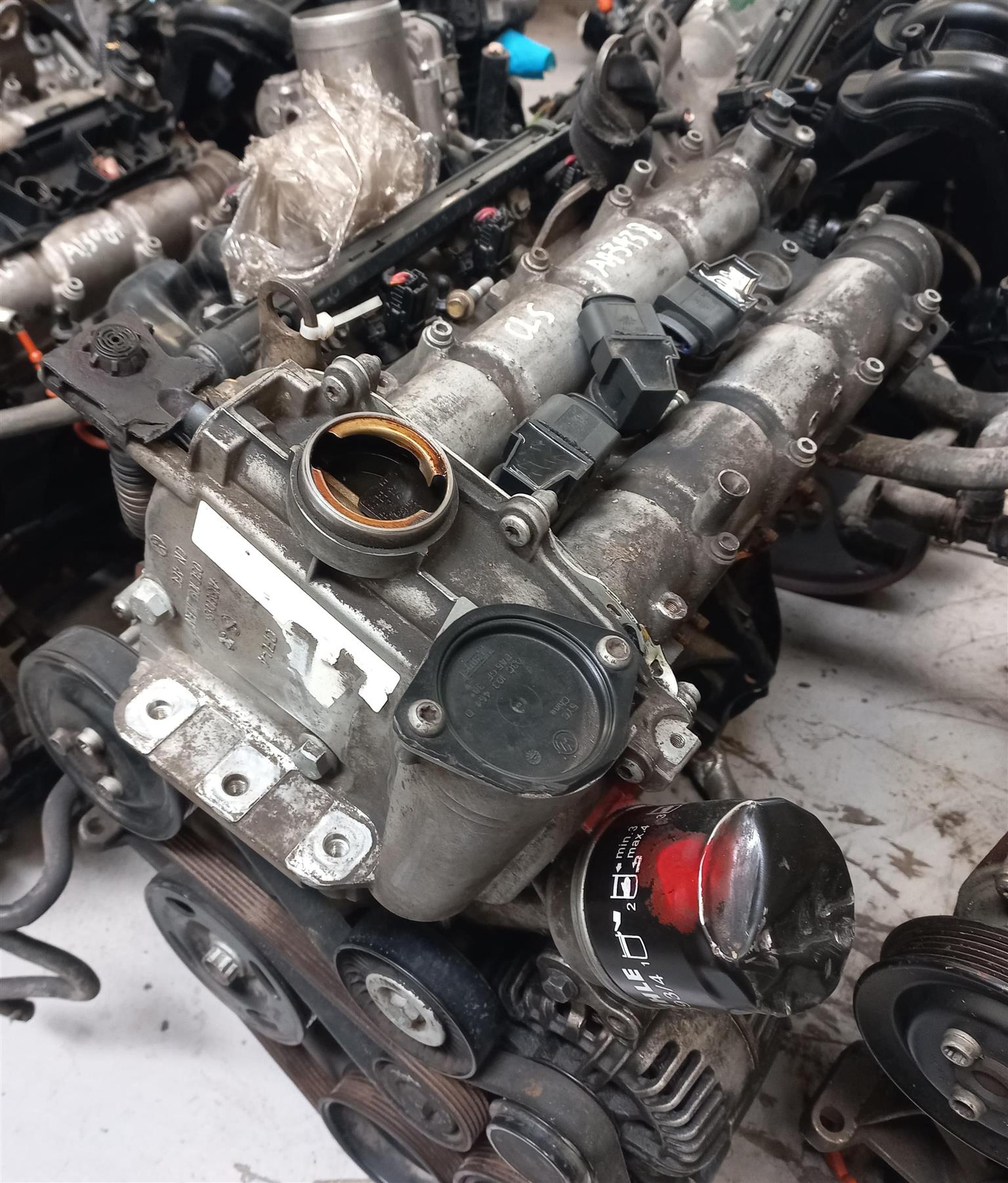 Volkswagen Polo Vivo 1.6 4CYL Petrol Engine (CLS)