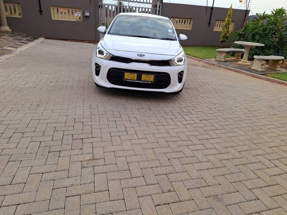 Kia Rio 1.4 Auto tec