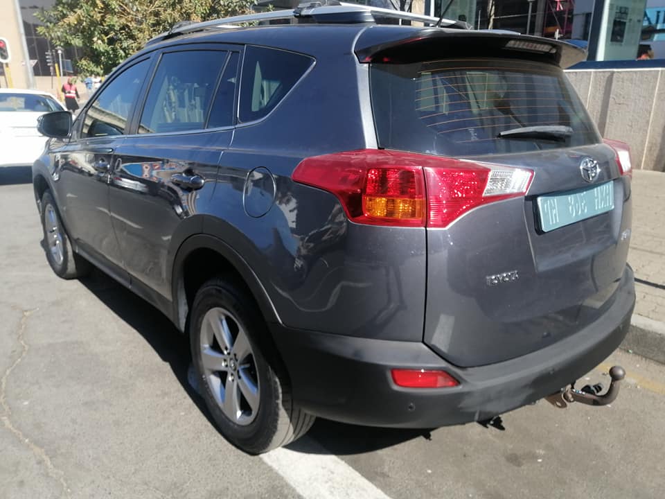 2015 Toyota Rav4 2.0 80000km