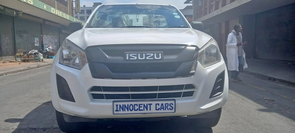 2018 ISUZU KB250 D-MAX FLEETSIDE DIESEL, MANUAL, WHITE COLOUR, MILEAGE