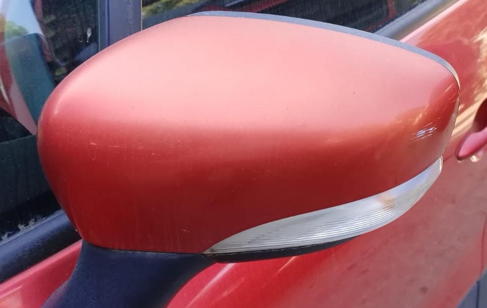 RENAULT CLIO DOOR MIRRORS FOR SALE - Private Seller RENAULT CLIO DOOR MIRRORS FOR SALE - Private Seller