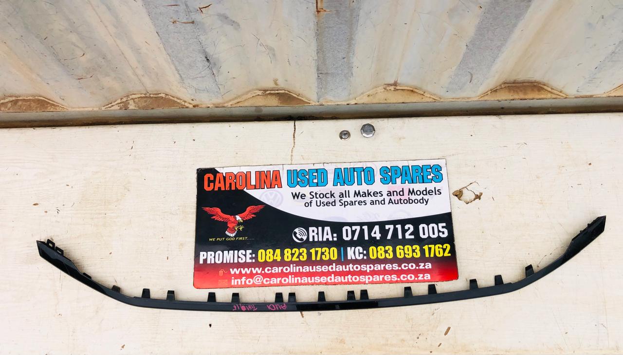 Audi Q3 SQ3 Sline front bumper trimming/moulding (2020-2024) - Private Seller