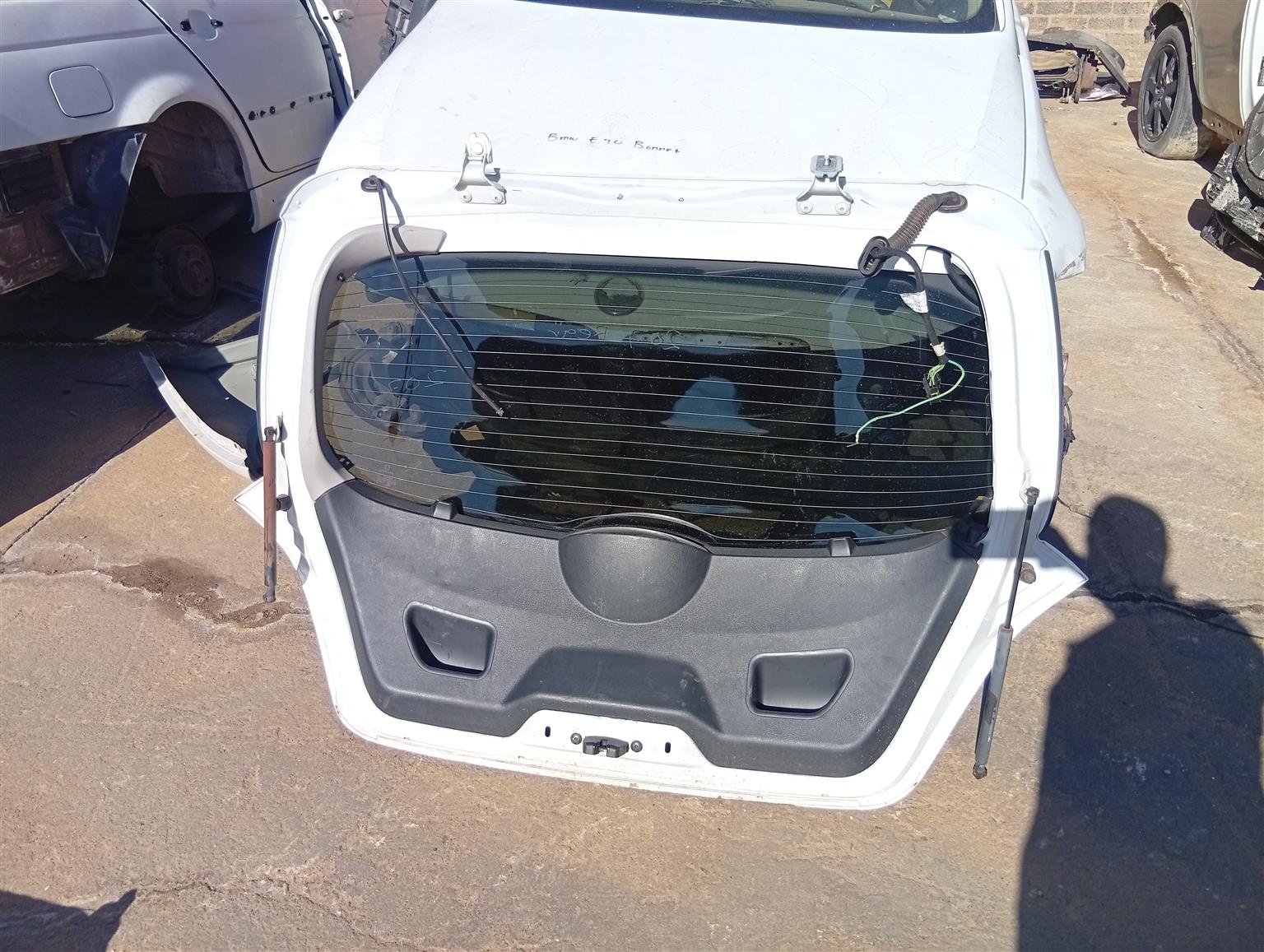 Peugeot 207 tailgate - Private Seller