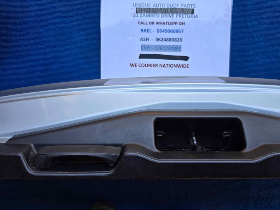 BMW X5 E70 Complete Lower Tailgate