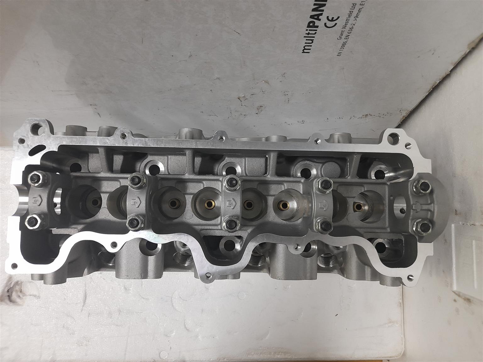 MAZDA/OPEL-323 1.7 8v Engine Code:4EE1/X17DT Brandnew Cylinder Head - Private Seller MAZDA/OPEL-323 1.7 8v Engine Code:4EE1/X17DT Brandnew Cylinder Head - Private Seller