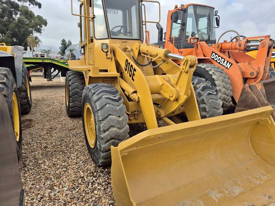 Cat 916E FEL | Junk Mail Marketplace