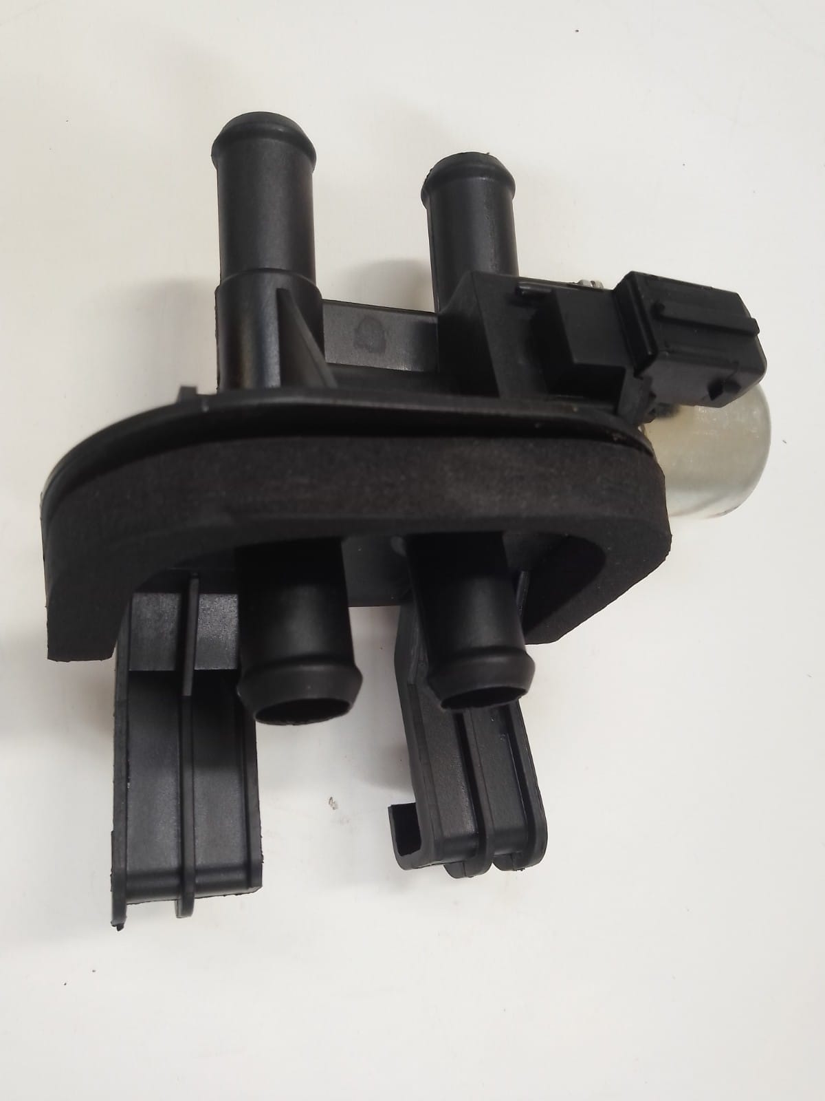Ford Rocam heater Control valve for sale new - Private Seller