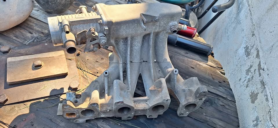 Opel Corsa Intake Manifold - Private Seller Opel Corsa Intake Manifold - Private Seller