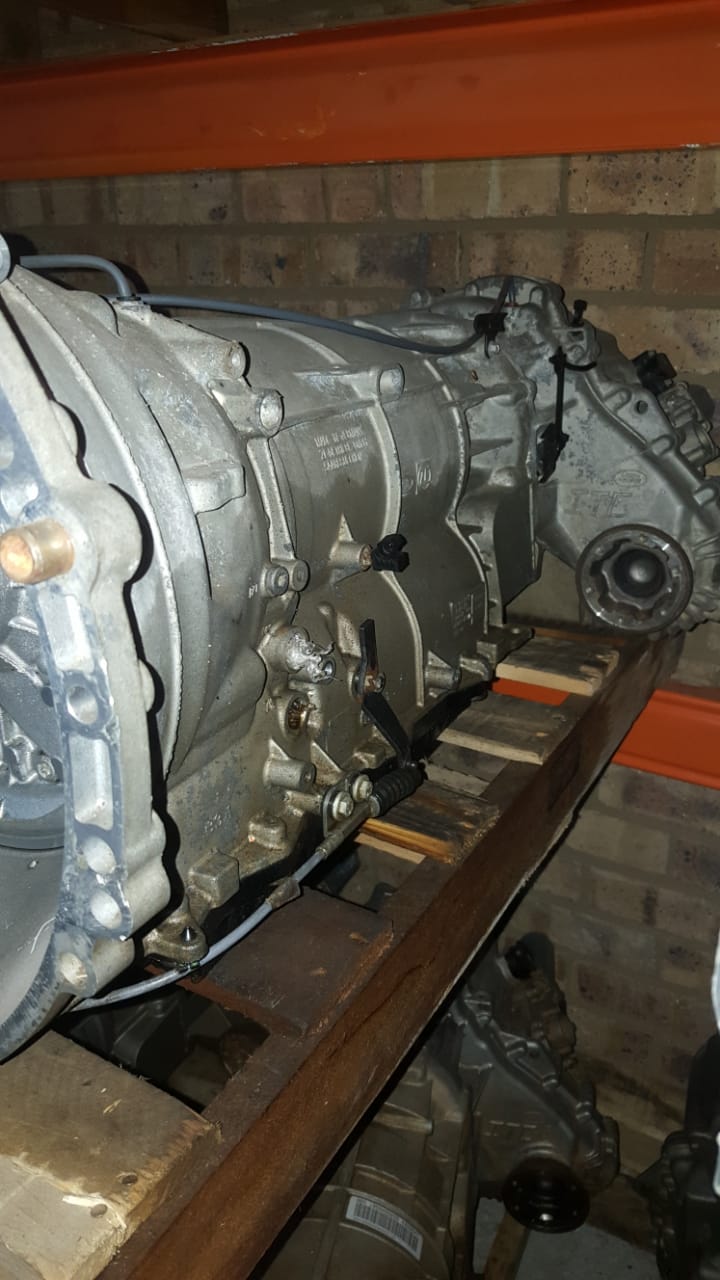 RANGE ROVER SPORT 3.0 GEARBOX AND TRANSFER CASE