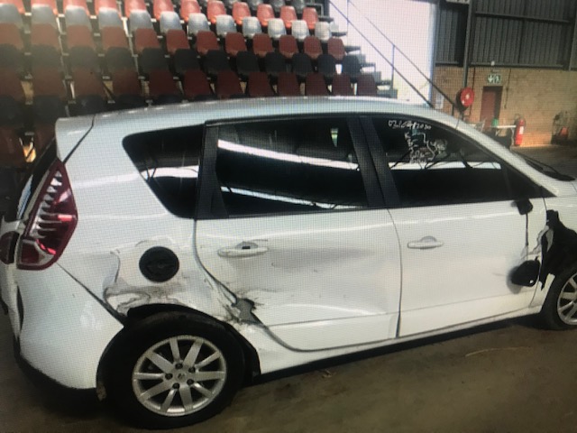 Stripping for spares/2012 Renault Scenic 3 -1.6 Expression. - Private Seller Stripping for spares/2012 Renault Scenic 3 -1.6 Expression. - Private Seller