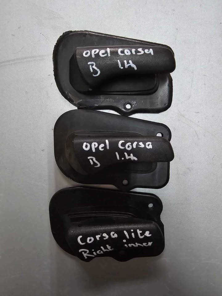 Opel corsa lite inner handles for sale @ circle 7 used parts my number WhatsApp or cell - Private Seller Opel corsa lite inner handles for sale @ circle 7 used parts my number WhatsApp or cell - Private Seller