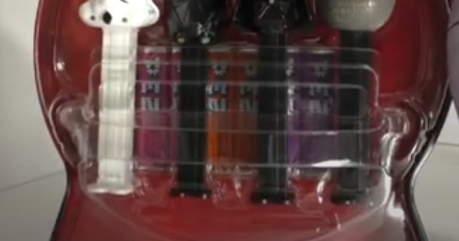 STAR WARS ROGUE ONE DEATH STAR PEZ TIN COLLECTION