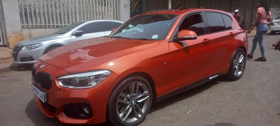 2016 BMW 125i PETROL ENGINE, AUTOMATIC TRANSMISSION, ORANGE COLOUR, MILEAGE 104000KM,