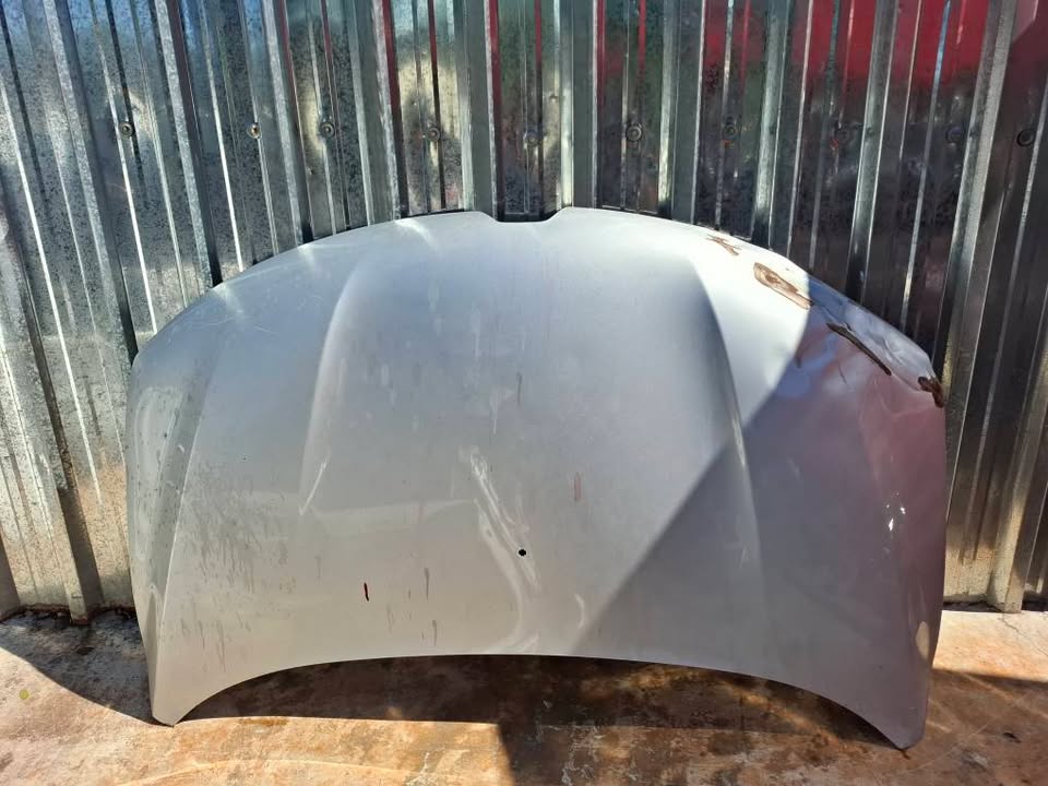 Renault Kwid Bonnet - Private Seller Renault Kwid Bonnet - Private Seller